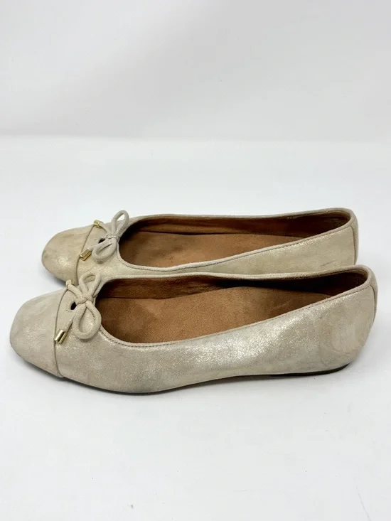 Vionic Klara Ballet Flats – Gold Metallic Leather - Picture 6 of 10